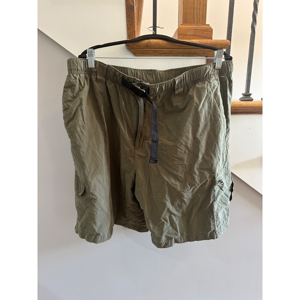 columbia olive‎ shorts xl
